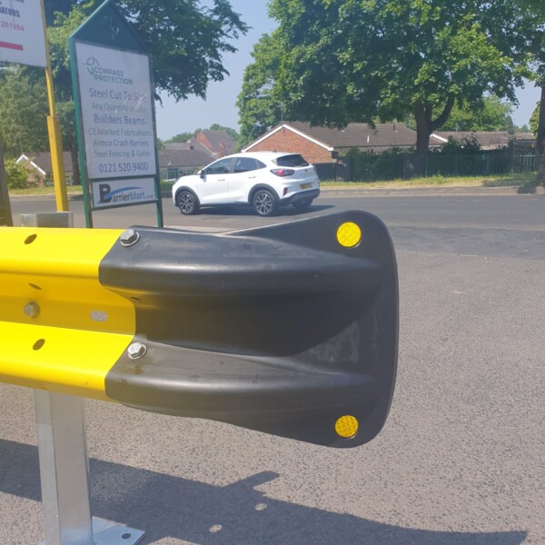 Plastic Fish Tail Ends - Black Reflective - to suit Armco Barrier - (AR10B) - Image 2